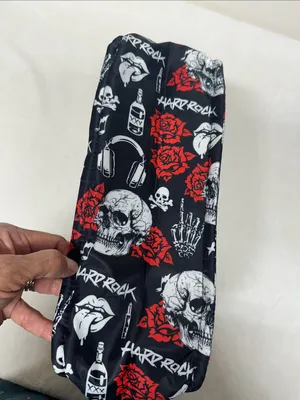 Hard Rock Cafe Black Tote with Red Rose & White Skull Print thumbnail 10