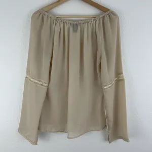 MILANO Vintage 90s Creme Beige Coquette Lace Wide Sleeve Semi Sheer Flowy Blouse thumbnail 8