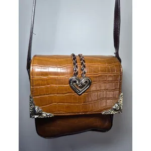 Western Y2K Croc-Embossed Y2K Heart Accent Shoulder Bag - Brown/Ta thumbnail 5