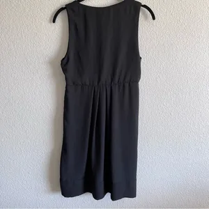 Theory‎ Women's Deep V-Neck Empire Waist Pleated Sleeveless Sheath Dress Black thumbnail 5
