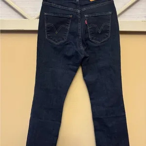 Levi's Jeans Womens 26 Classic‎ Boot Mid Rise Dark Wash Western Blue Denim thumbnail 3
