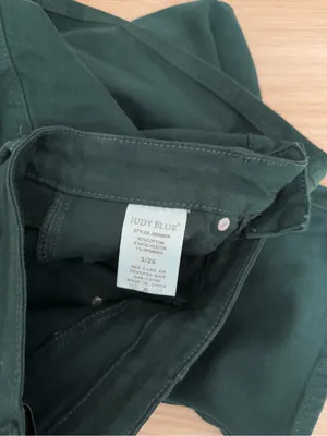Judy Blue 3/26 Tummy Control Hunter Green Wide Crop Holiday Casual thumbnail 7