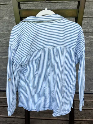 American Eagle Outfitters Buttoned Cardigan thumbnail 3
