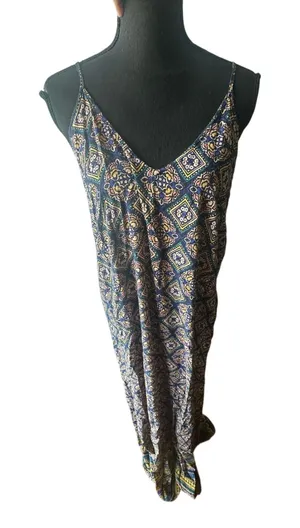 Old Navy Boho Geometric Maxi Dress XL Criss Cross Back Flowy Style Chic thumbnail 1