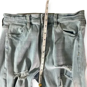 American Eagle Light Wash Distressed Super Hi-Rise Jegging Crop Jeans Sz‎ 4 thumbnail 3