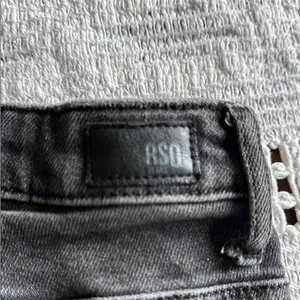 Tilly's RSQ Dark Gray Distressed Jean Shorts thumbnail 8