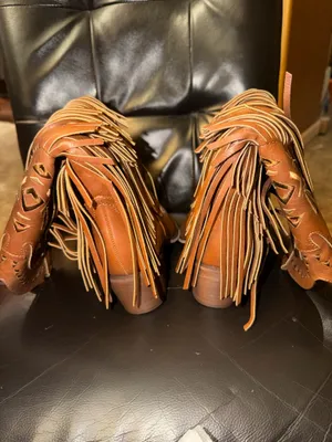 Boots Brown Size 8 thumbnail 2