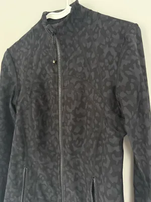 Lululemon Define Jacket thumbnail 5