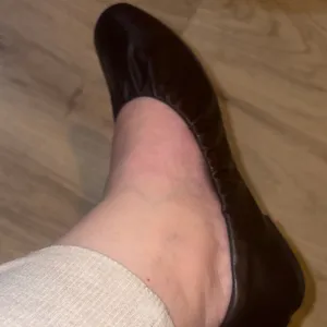 The drop black ruched classic flat ballets new size 8 thumbnail 3