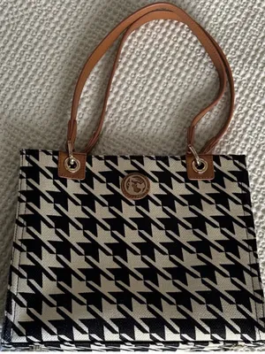 Spartina 449 Black and Cream Houndstooth Tote with Tan Handles thumbnail 1
