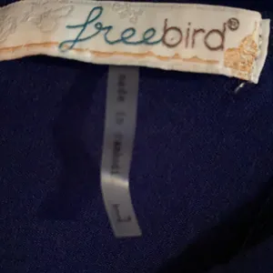 FreeBird woman’s Tank top with opening in the back thumbnail 4