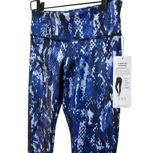 ALO Yoga Airbrush Legging - Blue Python Print Size S NWT thumbnail 4