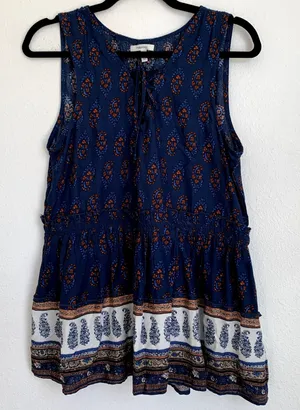 5/$25 Maurices Paisley‎ Tank Top Lace Up Neckline thumbnail 1
