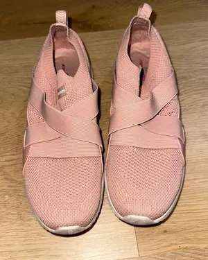 Skechers Pink Shoes thumbnail 1