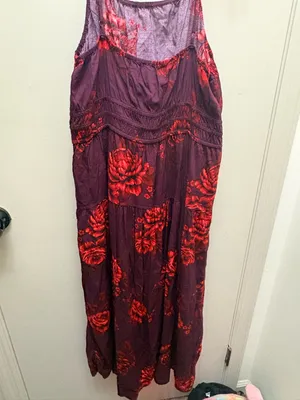 Old Navy Plum waist defined NwT women’s Midi Dress with Floral Print thumbnail 6