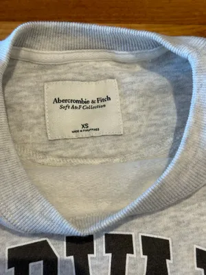 Abercrombie & Fitch Light Gray Harvard Crewneck Sweatshirt Size XS thumbnail 4