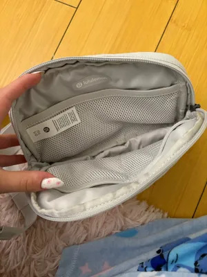 Light gray lululemon belt bag thumbnail 4