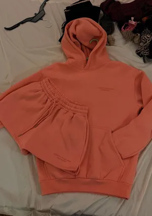 Pink Comfrt Set - Hoodie/shorts thumbnail 1