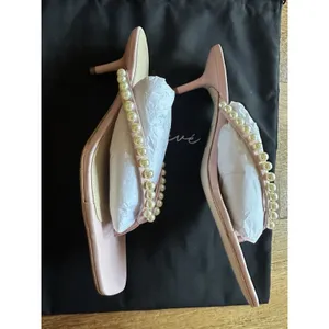 22élevé Pearl Embellished Leather Thong Sandals Ballet Pink Size 38 1/2~8US~NEW thumbnail 3