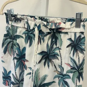 NWT Cupshe Palm Tree Print Shorts White Green Elastic Paperbag Waist‎ Tassel Sm thumbnail 3