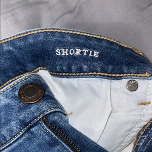 American Eagle Outfitters Shortie Jean Shorts thumbnail 4