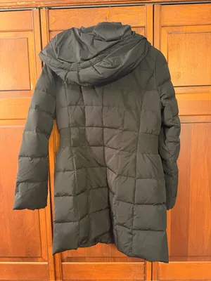 Cole Haan Black Quilted Hooded Puffer Gold-Tone Hardware thumbnail 2