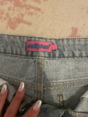 Edikted Devin Low-Rise Micro Denim Shorts thumbnail 3