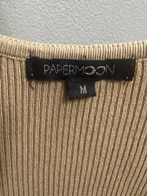 Papermoon Ribbed Puff Sleeve top – Size Medium thumbnail 4