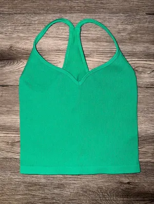 Green Active top and shorts set Size M thumbnail 2