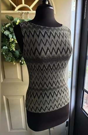 Vintage Y2K Studio Y sparkle chevron tank, size medium thumbnail 1