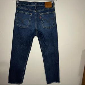 Levi’s Premium Wedgie‎ Straight Button Fly High Rise Raw Hem Crop Denim Jeans thumbnail 10
