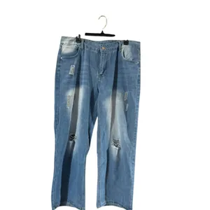 Stylish Blue Women's Straight Leg Jeans thumbnail 2