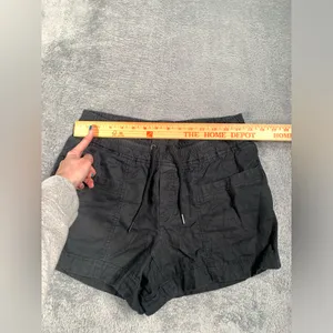 Athleta Cabo linen 4” shorts 6 thumbnail 3
