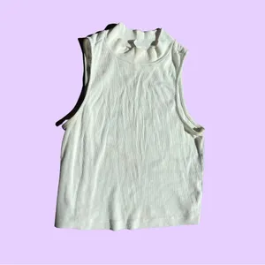 White mock turtle neck cropped tank top 🔥 thumbnail 2