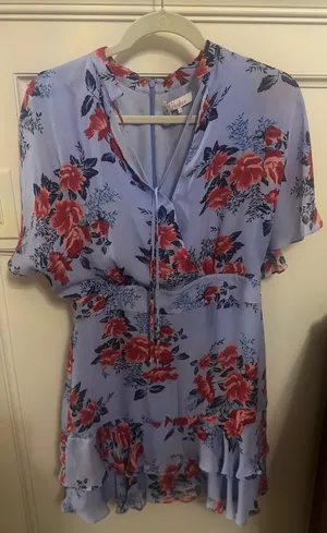 Cute dress 100% silk thumbnail 1