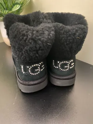 UGG Classic Black Short Womens Boot Crystal Detail, Size 7 thumbnail 6