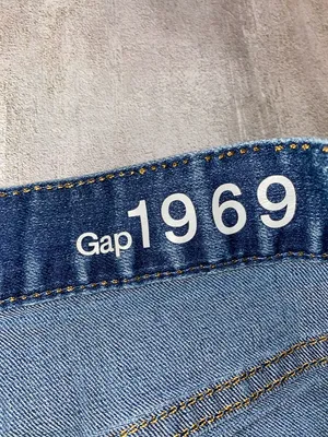 Gap 1969 Women's Blue Denim Jean Shorts with Frayed Hem Side Zippers Size 10 thumbnail 3