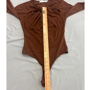 ASTR the Label Brown Twist Front Cutout‎ Long Sleeve Bodysuit Medium thumbnail 7