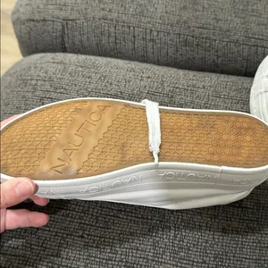 Nautica Classic White Sneakers - nautica - aelisa style thumbnail 3