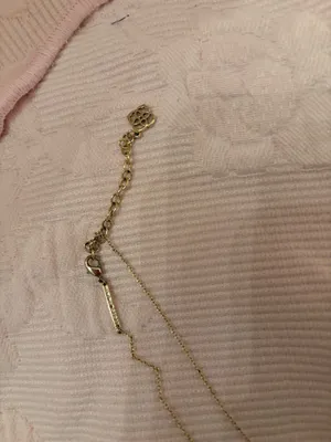 Kendra Scott Heart Ari Necklace thumbnail 3