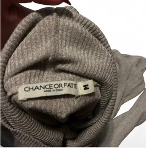 Sweater Gray Size M thumbnail 2