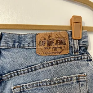 Gap Classic Vintage Hand Done Cut Off Distressed Jean Shorts thumbnail 3