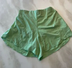  Green Lululemon shorts thumbnail 1