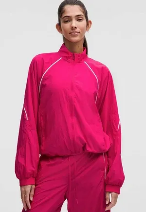 Lululemon 10 License to Train Lightweight Jacket in Passionate thumbnail 1