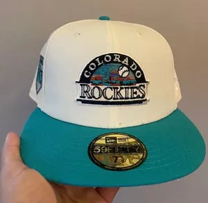 New Era Ecap city Colorado Rockies 7 5/8 brand new sold out thumbnail 1