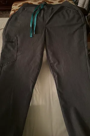 FIGS Jogger Scrub Pants thumbnail 1