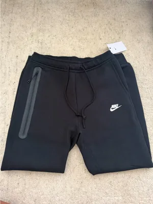 Men’s Nike Pants Dri-Fit thumbnail 2