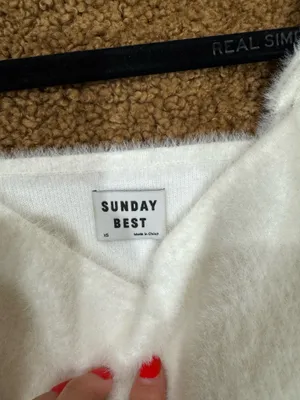Aritzia Sunday Best Top thumbnail 3