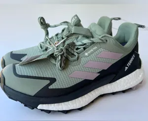 NWT Adidas Terrex Free Hiker 2.0 Low Gore-Tex Hiking Shoes Size 6.5 Green thumbnail 2