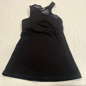 Lululemon Meshed Up Tank in black size 4 women thumbnail 2